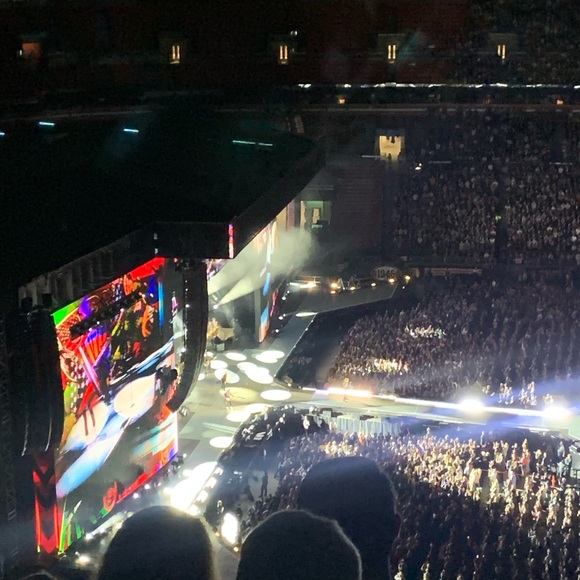 Meet your Posher, Michele - Picture 5 of 7